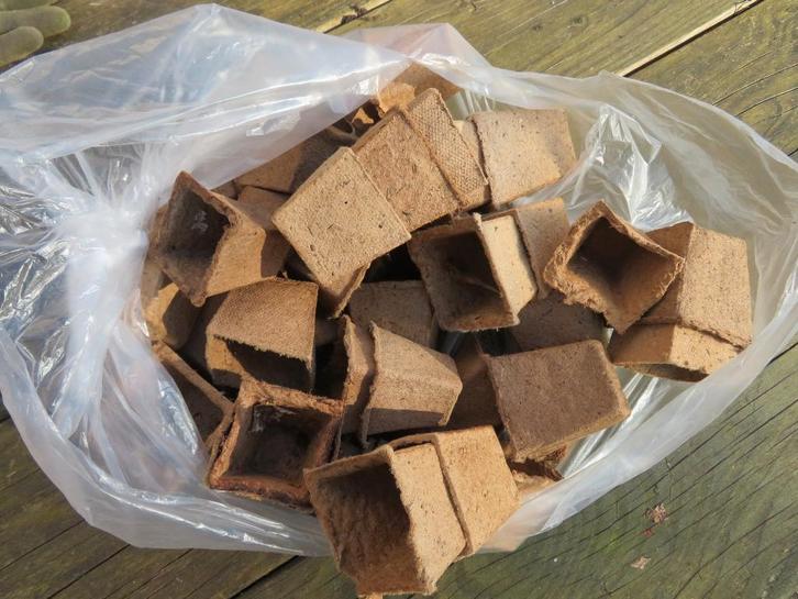 Stekpotjes Kweekpotten klein, Tuin en Terras, Bloempotten, Gebruikt, Overige materialen, Binnen, Balkon, Tuin, Minder dan 40 cm