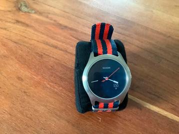 Zgan Nixon sporthorloge geweven band MOD Surf beschikbaar voor biedingen
