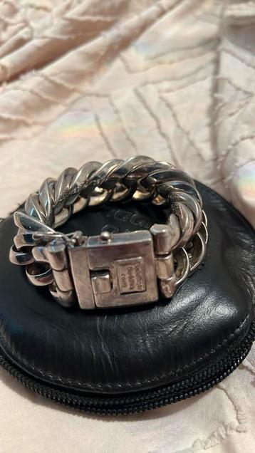 Buddha to Buddha armband  beschikbaar voor biedingen