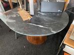 Tafel zwart echt marmer 130cm mangohout poot 50% korting, Ophalen, Rond, Nieuw, Vijf personen of meer