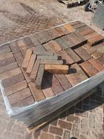 60m² beton waalformaat, bont genuanc., op pallet, Tuin en Terras, Tegels en Klinkers, Gebruikt, Klinkers, Ophalen of Verzenden