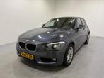 BMW 1 Serie 116i – Sportief en Comfortabel! , Auto's, BMW, 65 €/maand, 136 pk, 1275 kg, 680 kg
