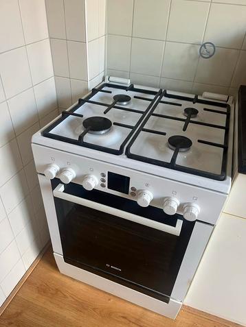 Bosch Gasfornuis met Elektrische Oven - ZGAN beschikbaar voor biedingen