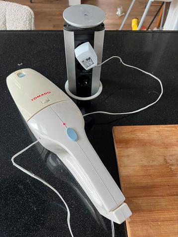 Kruimeldief van Tomado beschikbaar voor biedingen