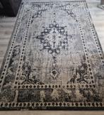 Vintage look Tapijt - Enkele maanden oud., Huis en Inrichting, Stoffering | Tapijten en Kleden, Ophalen, 150 tot 200 cm, 200 cm of meer