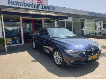 BMW 3-serie 320i High Executive|2013|PDC|CLIMA|NAVI|CRUISE beschikbaar voor biedingen