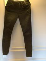 G-Star jeans zwart maat 26/30, Kleding | Dames, Spijkerbroeken en Jeans, Ophalen of Verzenden, Zo goed als nieuw, Zwart, W27 (confectie 34) of kleiner