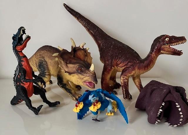 5 verschillende dino's  zgan  (sp288), Kinderen en Baby's, Speelgoed | Actiefiguren, Zo goed als nieuw, Ophalen of Verzenden
