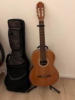 Gloednieuwe houten gitaar, Muziek en Instrumenten, Ophalen, Nieuw, Klassieke of Spaanse gitaar, Met koffer