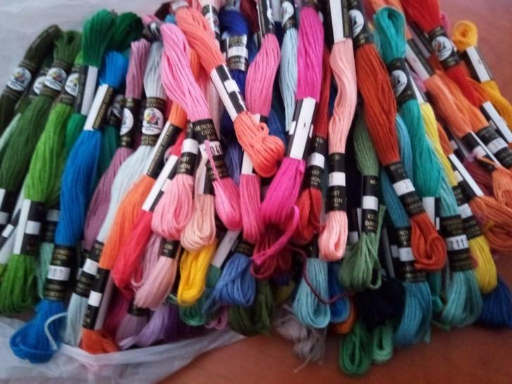 150 st Mayflower borduurgaren/borduurzijde/geen dmc, Hobby en Vrije tijd, Borduren en Borduurmachines, Nieuw, Borduurgaren of Zijde