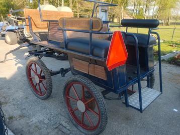 Mooie degelijke menwagen te koop beschikbaar voor biedingen