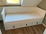 Ikea Hemnes bedbank uitschuifbaar incl. 2 matrassen wit, Ophalen, Wit, Tweepersoons, Zo goed als nieuw