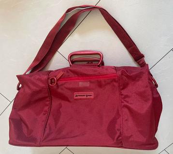 Robuuste Weekendtas - Bordeaux rood  beschikbaar voor biedingen