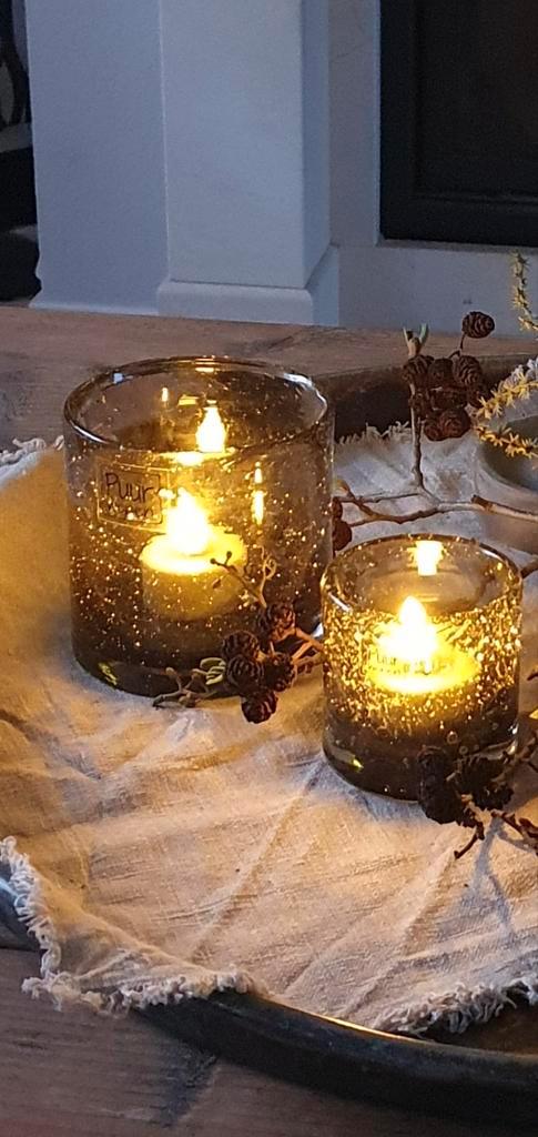 Puur wonen windlichten grey bubbles 7/7 en 10/10, Huis en Inrichting, Woonaccessoires | Kandelaars en Kaarsen, Zo goed als nieuw