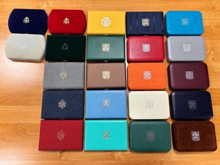 Prachtige verzameling proofsets Vaticaan 2002 tm 2023, Postzegels en Munten, Munten en Bankbiljetten | Verzamelingen, Ophalen of Verzenden