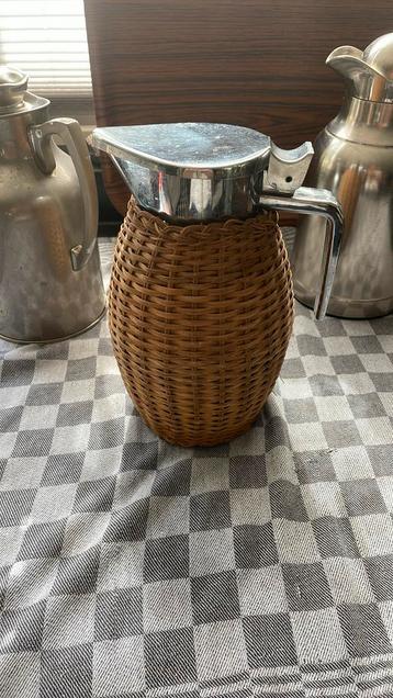 Retro thermoskan S&T vintage beschikbaar voor biedingen