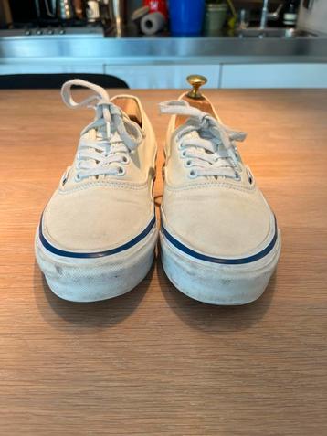 Vans Maat eur 42  us men 9 us women 10,5 beschikbaar voor biedingen