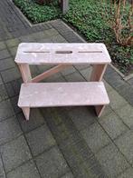 Houten trapje / opstapje, Ophalen