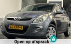 Hyundai I20 1.2i DynamicVersion|NAP|NweAPK|Airco|AfnTrekhaak, Gebruikt, Zwart, 4 cilinders, Origineel Nederlands
