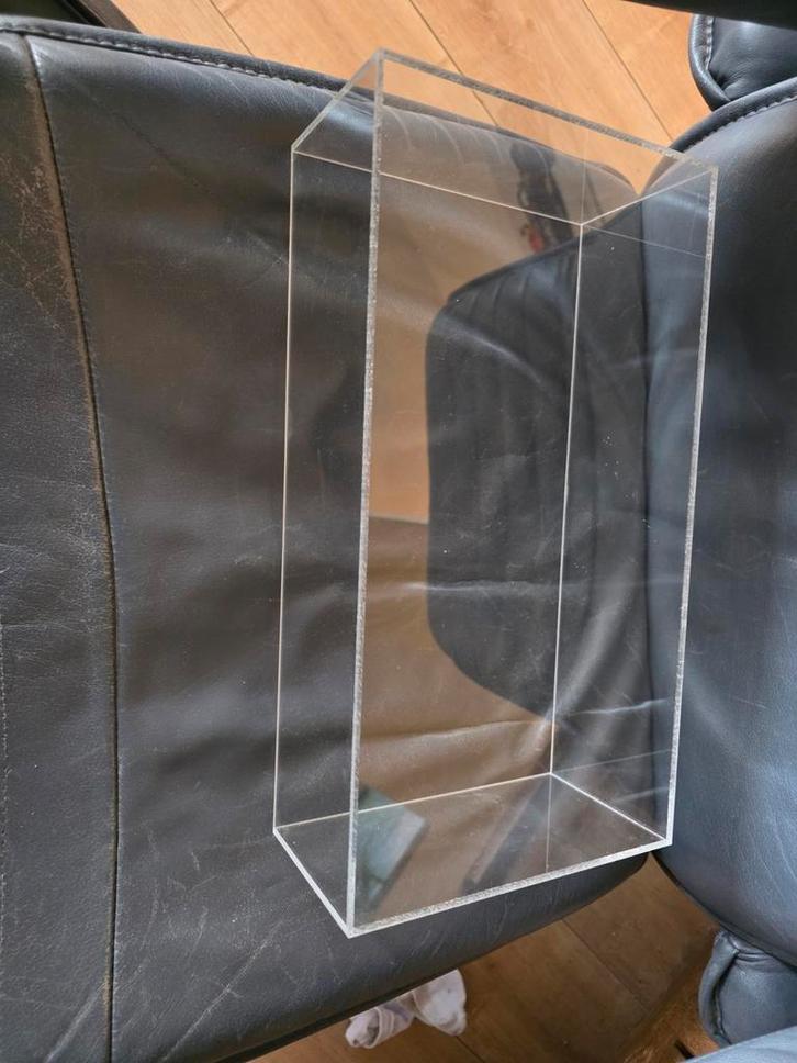 Vitrinekast 1:18 modelauto - Krasvrij!, Huis en Inrichting, Woonaccessoires | Kisten, Ophalen of Verzenden