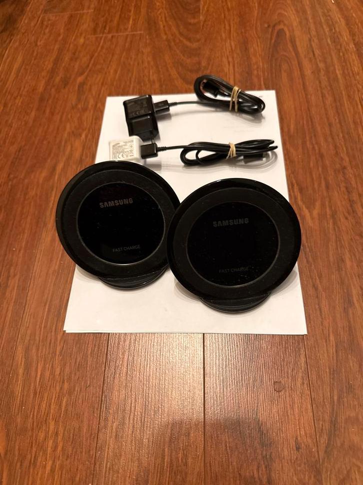 Samsung Draadloze Opladers + Adapters, Telecommunicatie, Mobiele telefoons | Telefoon-opladers, Gebruikt, Samsung, Ophalen of Verzenden