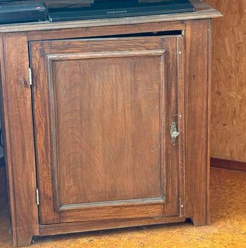 Tv kastje, Huis en Inrichting, Kasten | Televisiemeubels, Zo goed als nieuw, Minder dan 100 cm, 50 tot 100 cm, 25 tot 50 cm, Ophalen