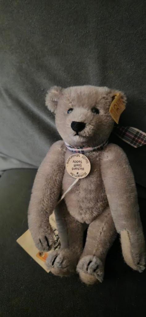 Steiff beer, Ophalen, Zo goed als nieuw, Stoffen beer, Steiff