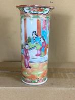 Antiek Chinees kanton canton familie rose vaasje 19e eeuw, Ophalen of Verzenden