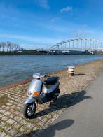 Piaggio zip type 3, Fietsen en Brommers, Scooters | Piaggio, Ophalen, Zip, Zo goed als nieuw, 50 cc
