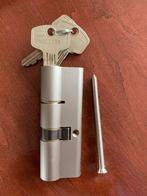 Nieuwe cilinder met 3 sleutels 50/35, Ophalen of Verzenden, Nieuw, Slot