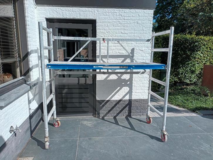 Steigers te huur / kamersteiger / rolsteiger, Zakelijke goederen, Machines en Bouw | Liften, Steigers en Ladders, Ophalen of Verzenden
