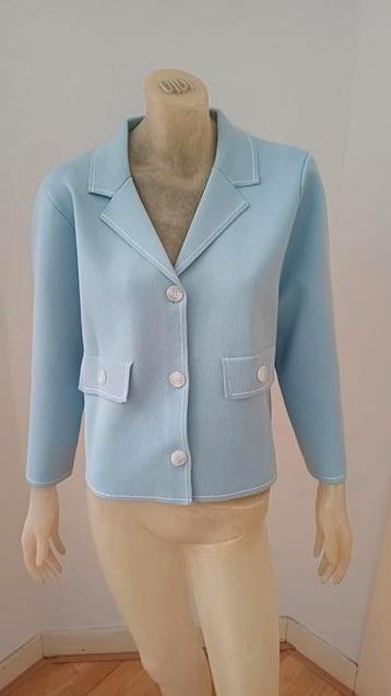 Zara jasje maat XL beschikbaar voor biedingen