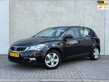 Kia Cee'd 1.4 CVVT X-ecutive, Airco, APK beschikbaar voor biedingen