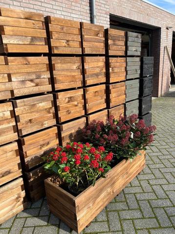 Aanbieding! Leuke plantenbak 120x40x35 cm van hout  beschikbaar voor biedingen