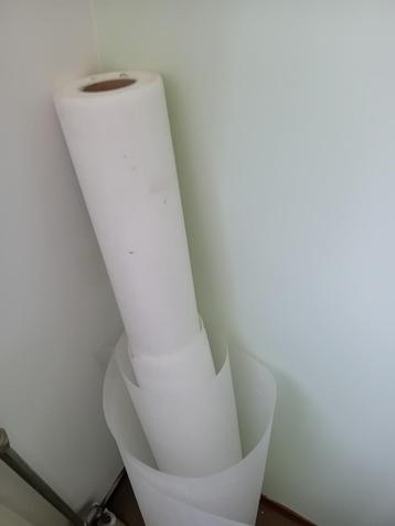 Vliesbehang nieuw voor de helft v.d. prijs. beschikbaar voor biedingen