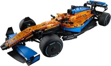 LEGO Technic McLaren F1 Racewagen (42141) compleet ex doos beschikbaar voor biedingen