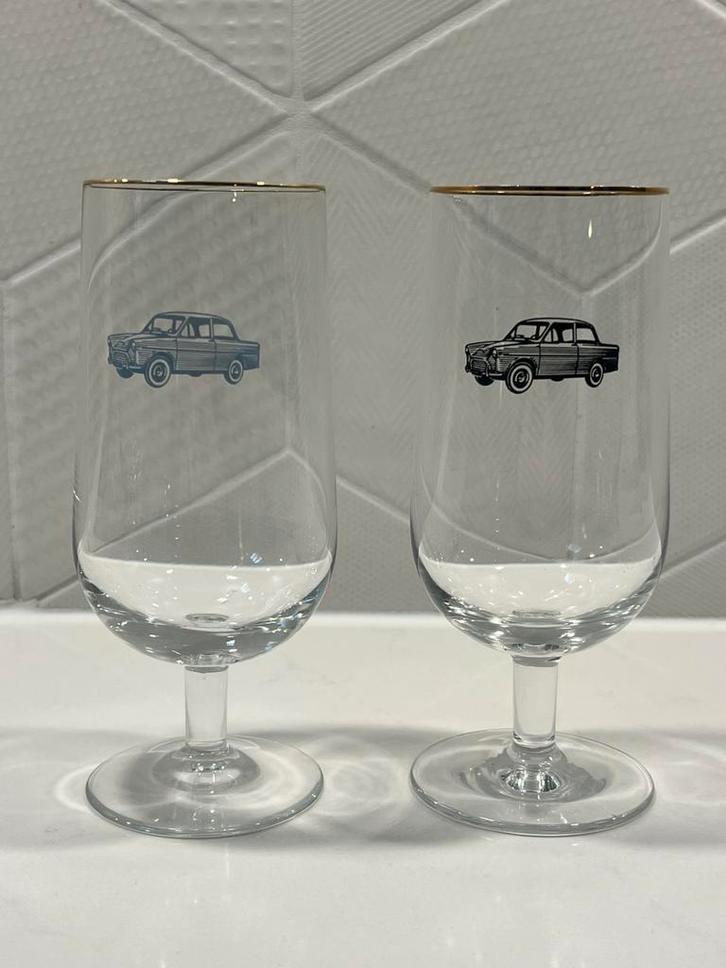 Set van 2 vintage glazen DAF 33 auto met goudrand Daffodil, Verzamelen, Automerken, Motoren en Formule 1, Zo goed als nieuw, Auto's