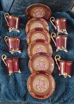 Prachtige Goud Gedecoreerde kop en schotels. Barok motieven, Verzenden