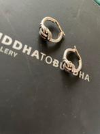 Buddha to Buddha Oorbellen, Sieraden, Tassen en Uiterlijk, Ophalen of Verzenden, Zo goed als nieuw, Zilver, Hangers