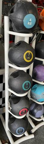5 x gripp medicine bal ballen incl rek 6-10 kg, Sport en Fitness, Fitnessmaterialen, Gebruikt, Ophalen