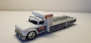 Hot Wheels Premium Retro Rig beschikbaar voor biedingen