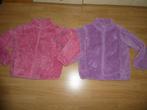 2x Uniqlo superzacht vest maat 9-10 jaar/ maat 134-140, Gebruikt, Meisje, Trui of Vest, Ophalen of Verzenden