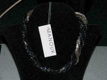 Nieuwe ketting van Manouk zwart, zilver en grijs. beschikbaar voor biedingen