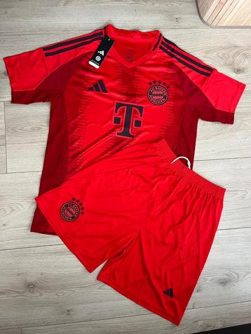Bayern München – Seizoen 2024/2025 | Thuistenue | Maat M | beschikbaar voor biedingen