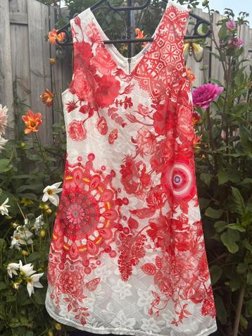 101 Idees jurkje mt S/M nieuw  beschikbaar voor biedingen