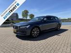 Hele mooie Volvo V90 2.0 B4 Business Pro. Vol opties, Adaptive Cruise Control, Euro 6, 4 cilinders, Blauw