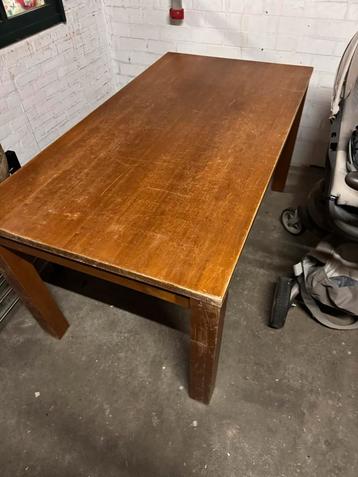 Houten Tafel - Klusproject of Tuin/Schuurtafel beschikbaar voor biedingen