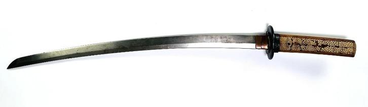 Wakizashi, staal en ijzer, 18e eeuw, Hizen – Edo periode, Antiek en Kunst, Antiek | Gereedschap en Instrumenten, Ophalen of Verzenden