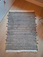 Handgemaakt Berber vloerkleed, Huis en Inrichting, Stoffering | Tapijten en Kleden, Boho, Zo goed als nieuw, 150 tot 200 cm, 50 tot 100 cm