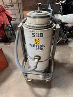 Nilfisk bouwstofzuiger, Doe-het-zelf en Verbouw, Reinigingsmachines, Ophalen, Gebruikt, Overige typen
